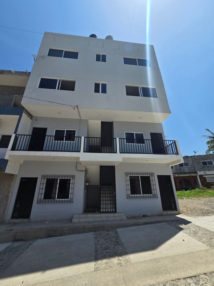 Aparments Flores
